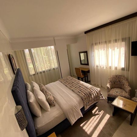 Al Akhawayn Hotel Уджда Екстериор снимка