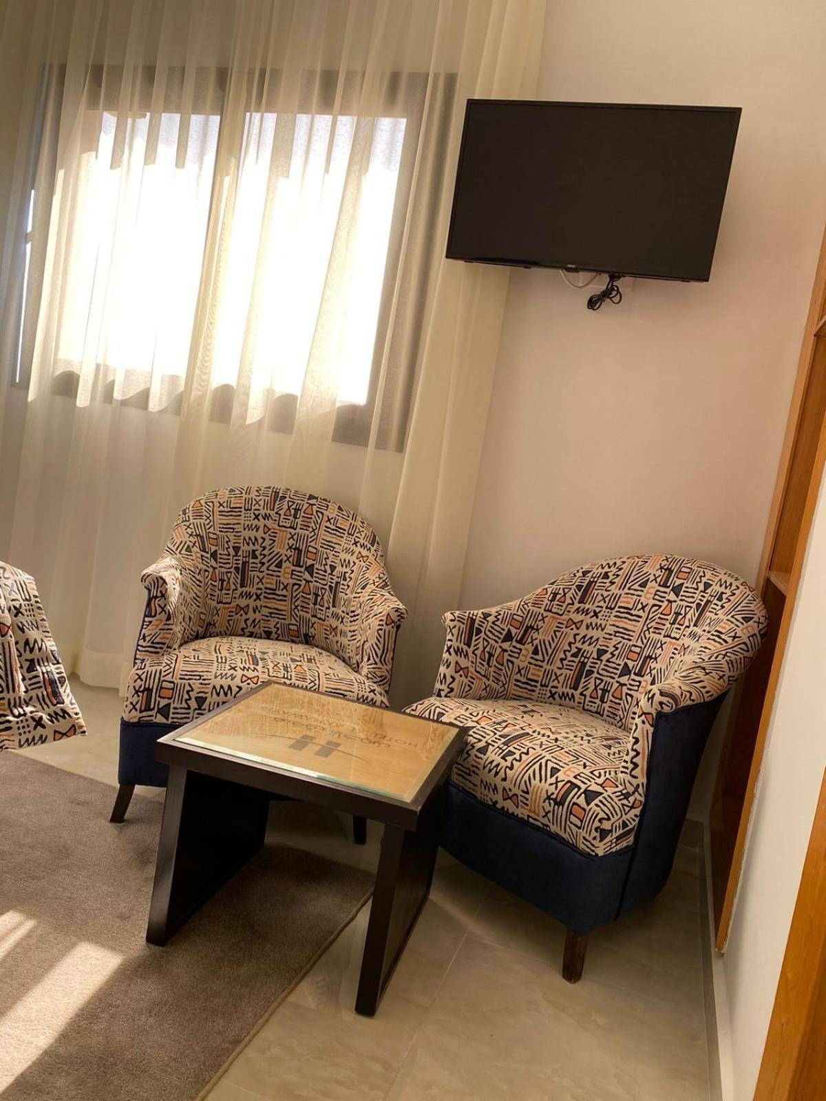 Al Akhawayn Hotel Уджда Екстериор снимка