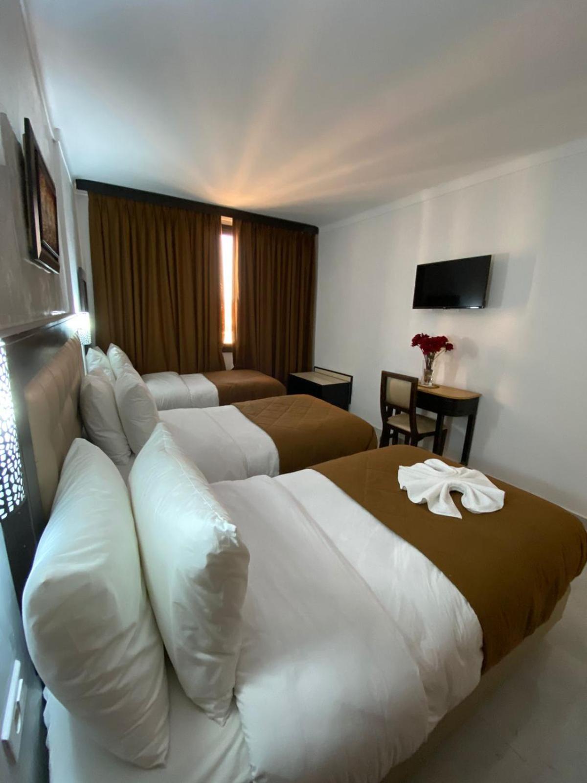 Al Akhawayn Hotel Уджда Стая снимка