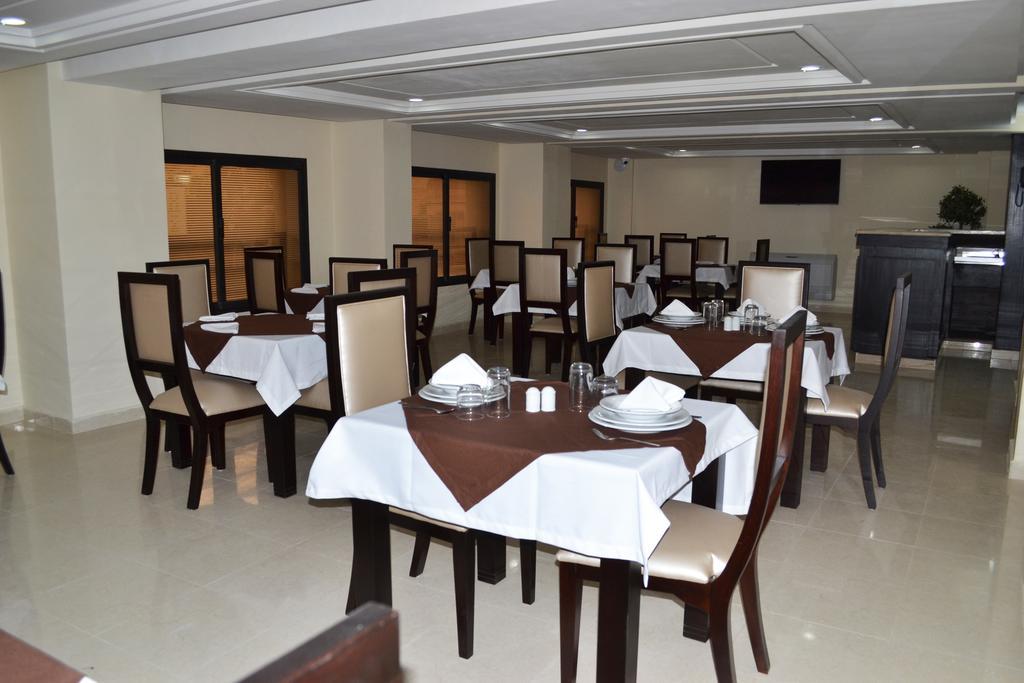 Al Akhawayn Hotel Уджда Екстериор снимка