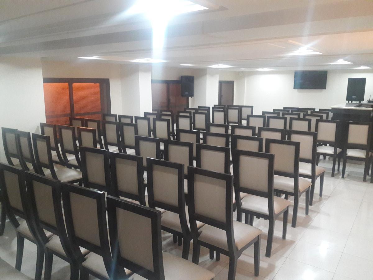 Al Akhawayn Hotel Уджда Екстериор снимка